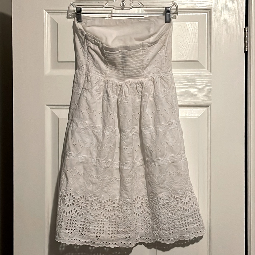 White strapless dress Size 6 - Picture 4 of 5